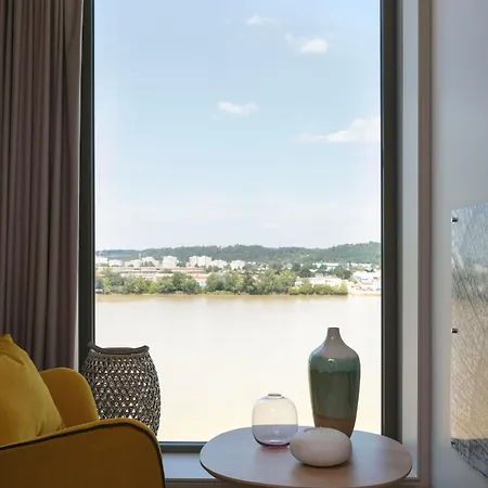 Hilton Garden Centre Bordeaux