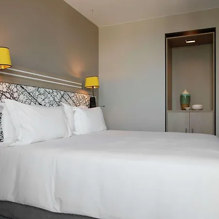 Hilton Garden Centre Hotel Bordeaux