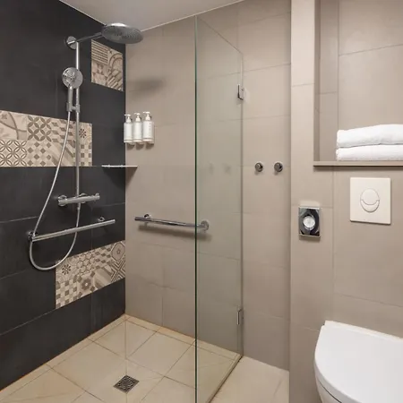 Hilton Garden Centre Bordeaux
