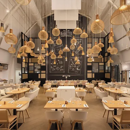 Hilton Garden Centre 4* Bordeaux