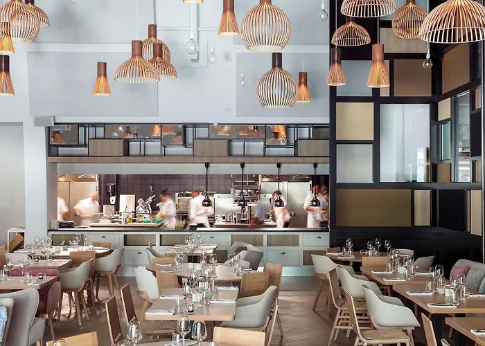 Hilton Garden Centre Bordeaux