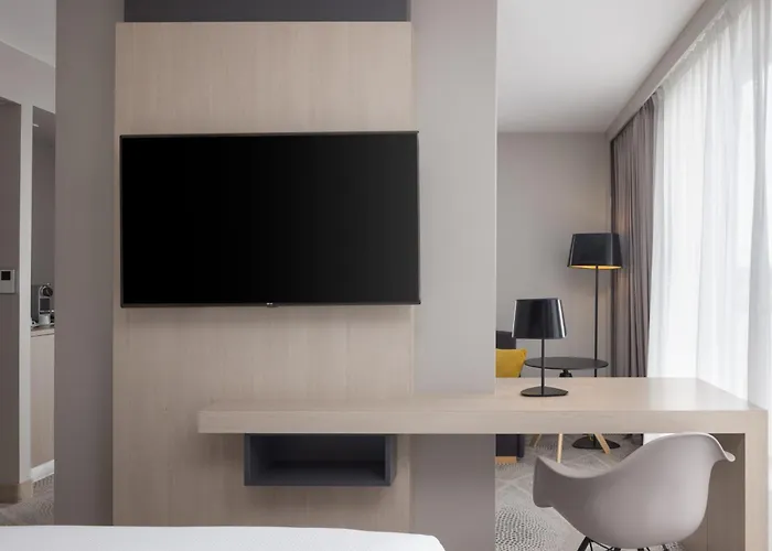 酒店 波尔多市中心希尔顿花园酒店 4*