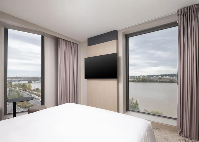 Hilton Garden Centre Hotel Bordeaux