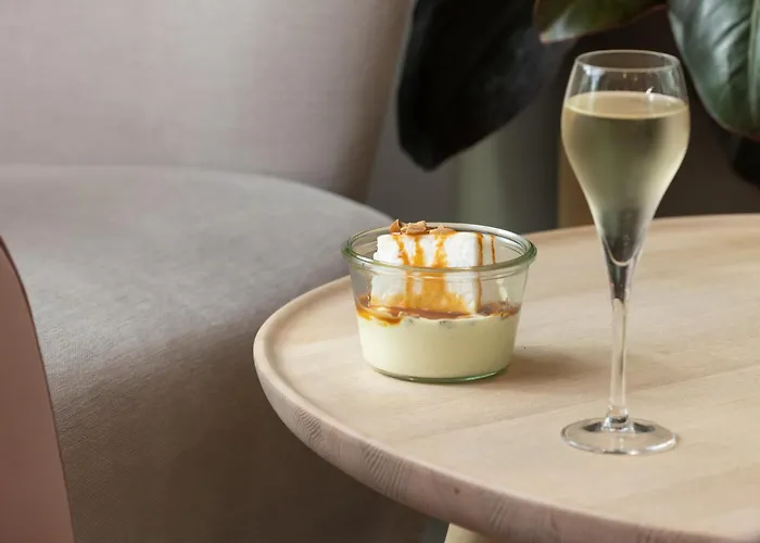 Hilton Garden Centre Hotel 4*