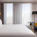 Hilton Garden Centre Hotel 4*