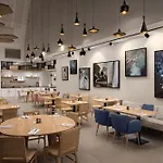 Hilton Garden Centre Bordeaux