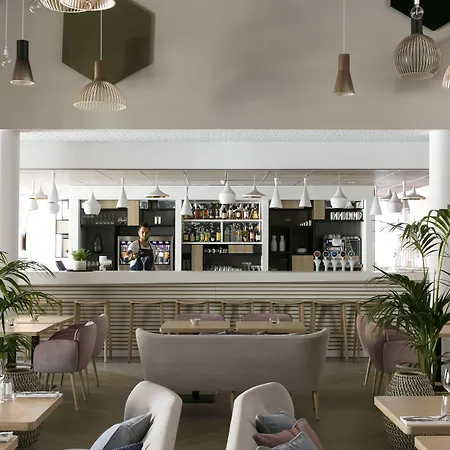 Hilton Garden Centre 4* Burdeos