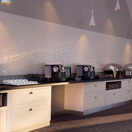 Hotel Hilton Garden Centre 4*