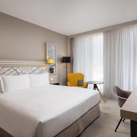 Hilton Garden Centre 4* 보르도